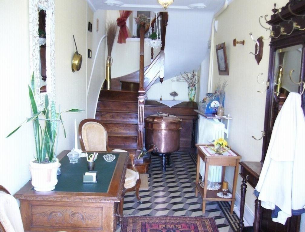 Ferme De Dauval Bed & Breakfast Mandeville-en-Bessin Exterior photo